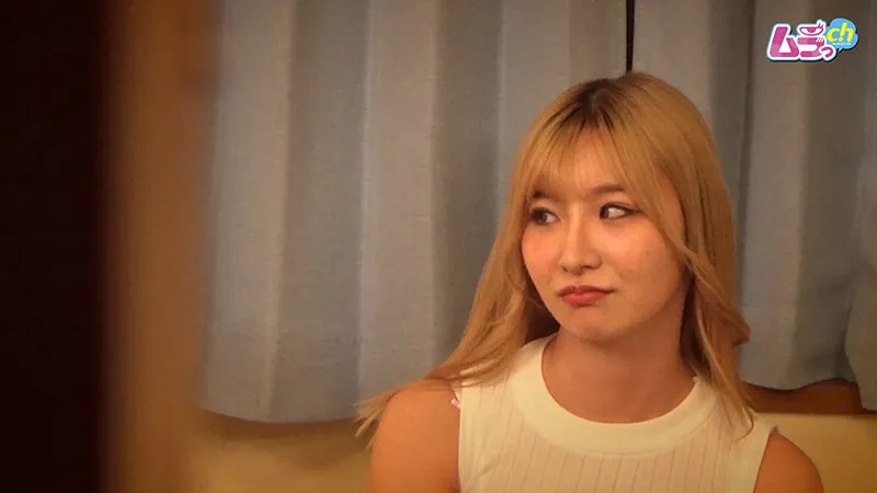 ホテル盗撮 浮気しまくり既婚男子におしおき制裁！略奪大好きギャルの調教SEX。 サンプル画像 3