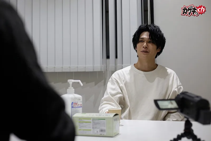 快楽堕ちした男の潮吹き 及川大智 イってもイっても手加減なし！追撃手コキで射精より凄い激イキ快楽地獄へ… サンプル画像 1