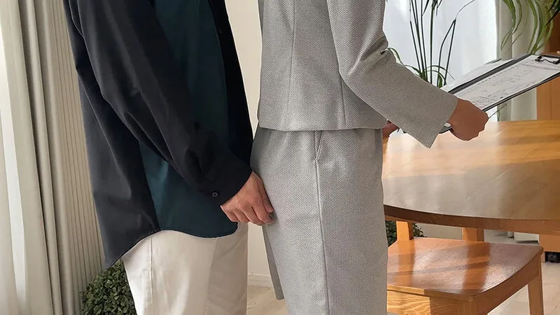 モデルルーム 追いまわし● 絶対に逃がさない！超絶高速ピストンで勃起しなくなるまで無制限生中出し！！ サンプル画像 5