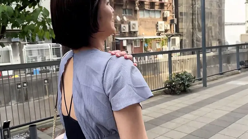 街角で声をかけてアナル観察させてもらう ウェディングプランナー かほちゃん サンプル画像 2