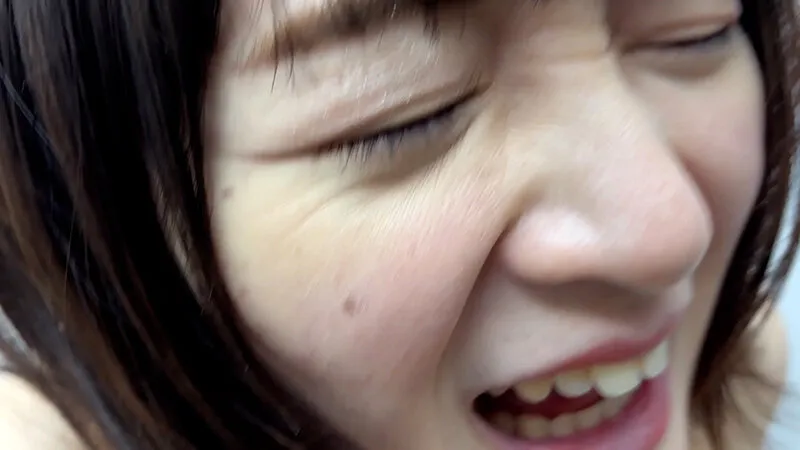 街角で声をかけてくすぐりさせてもらう 飲食店アルバイト みこちゃん サンプル画像 14