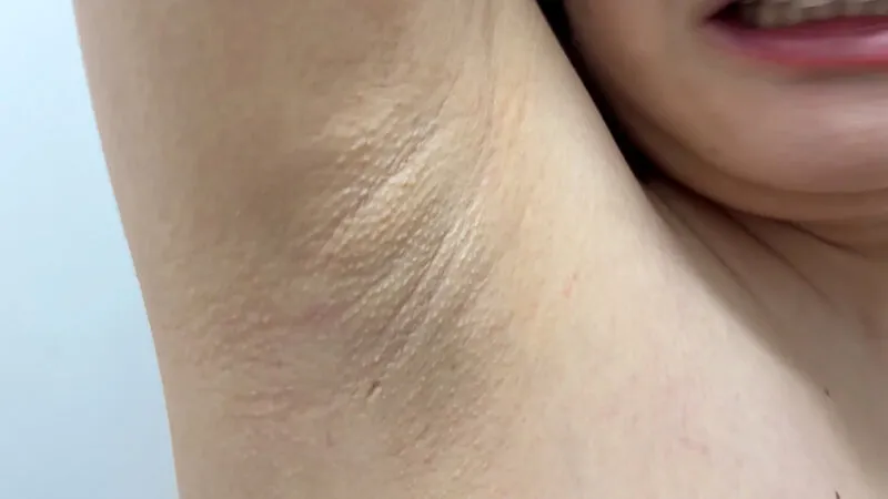 街角で声をかけてくすぐりさせてもらう 飲食店アルバイト みこちゃん サンプル画像 20