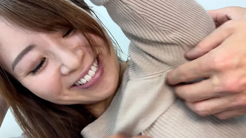 街角で声をかけてくすぐりさせてもらう 商社営業 れなちゃん サンプル画像 4