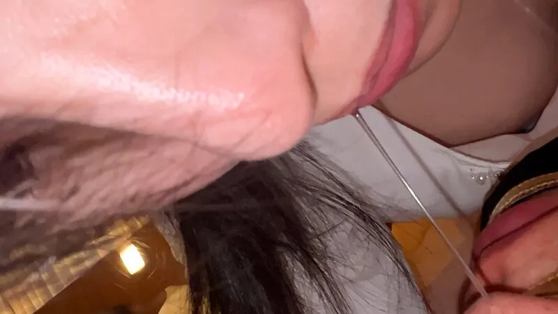 実況しながら鼻を辱めるドSお姉さんがM男に濃厚鼻フェラ サンプル画像 13