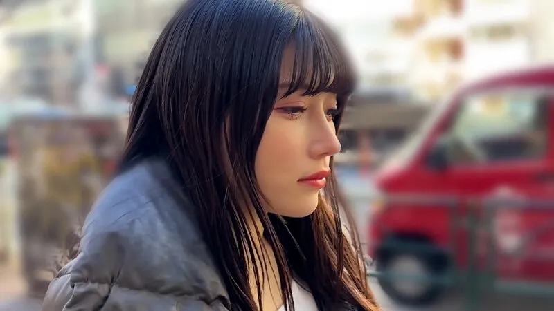 M男が街中で女性に声をかけてキスさせてもらう アパレル関係 ひなみちゃん サンプル画像 1