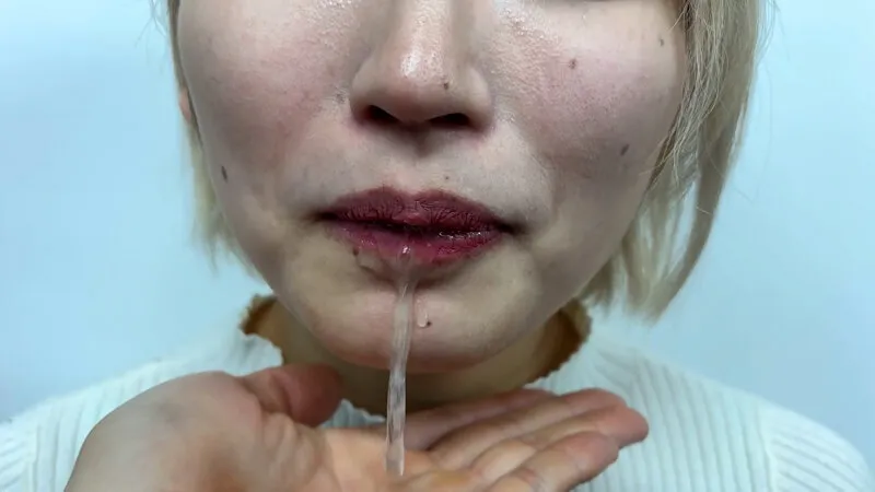 街角で声をかけて口内観察させてもらう 美容部員 はるのちゃん サンプル画像 12