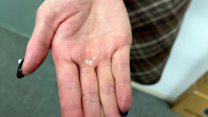 街角で声をかけて口内観察させてもらう 美容部員 はるのちゃん サンプル画像 8