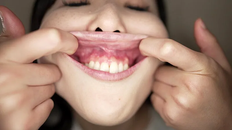 【個人撮影】横山夏希 変態男のわがままリクエスト 口臭チェック！ サンプル画像 9