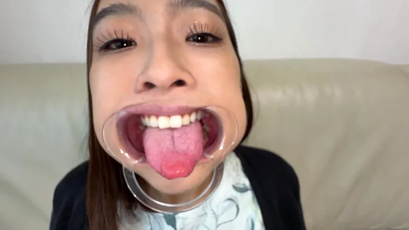 【個人撮影】旭メイサの喉チンコいじり サンプル画像 18