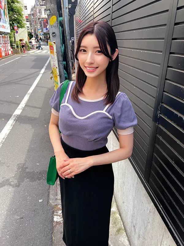 優しくて綺麗な育児中のママさん！「早漏に悩む童貞君の暴発改善のお手伝いしてくれませんか？」 母性溢れる可愛いママさんが早漏すぎる童貞君にムラムラ膣キュンしちゃって生中出し筆おろしSPECIAL！かなさん さあやさん サンプル画像 1