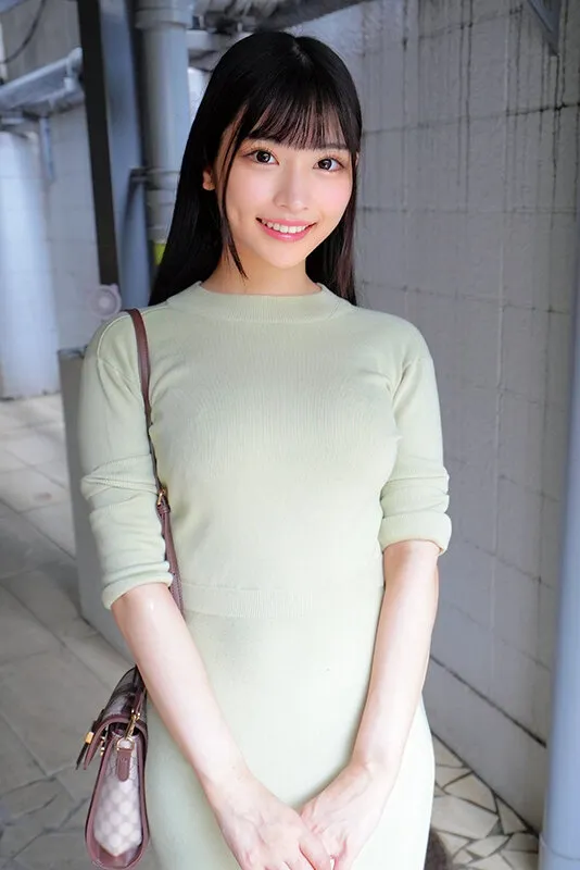 責め経験ほぼゼロ//超うぶ素人娘がM男くんと密室2人きりww「ほら精子出しなよ///でも勝手に出しちゃダメぇ～」敏感すぎるM男に大発情＆ドS痴女覚醒！？乳首舐め手コキ、顔騎、足コキ、罵倒で小悪魔寸止め//暴発しちゃうMチンに跨り杭打ち騎乗位で… さくらちゃん みとちゃん サンプル画像 1