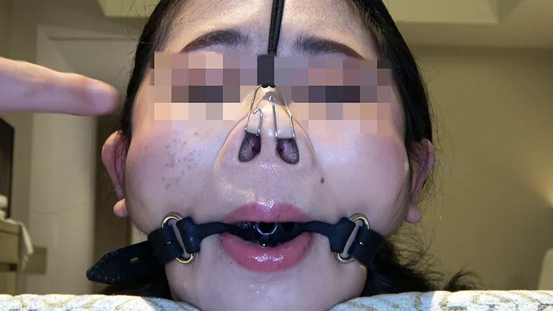 オマ○コ鞭と豚鼻に涙する性奴●大学院生（投稿ネーム◎知美） サンプル画像 12