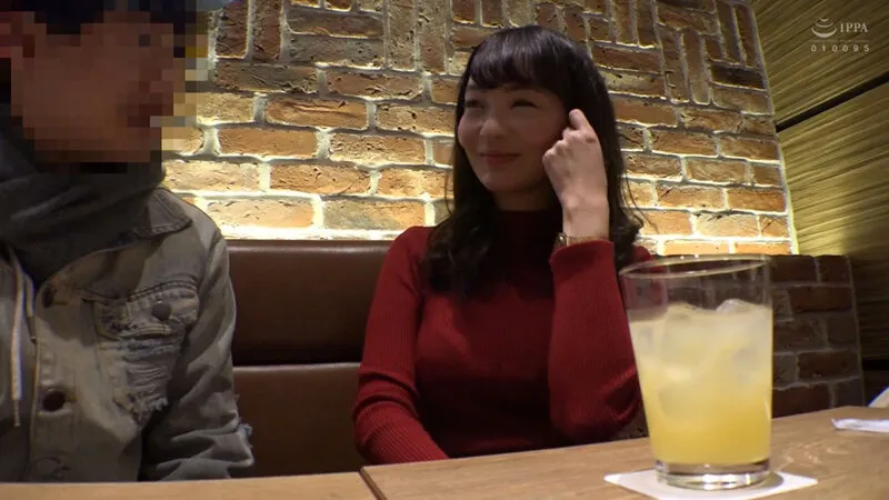 甘い喘ぎ声→絶叫 べろちゅー大好きヨダレ◎電マで∞絶頂 色白ムチ尻 ここな 若杉心南 サンプル画像 1