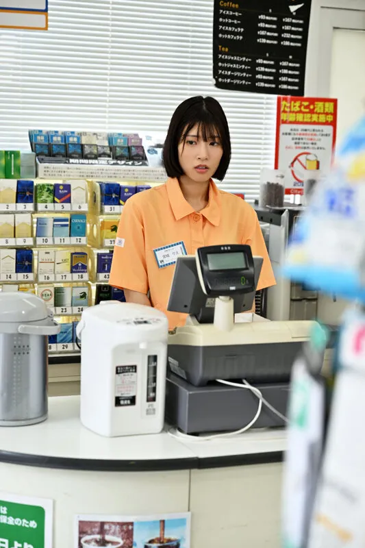 コンビニで働く美女に降りかかる絶望と快楽…ハメ潮絶頂連発で堕ちていく巨乳アルバイト 宮城りえ サンプル画像 1