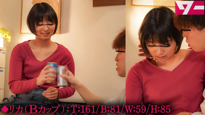 外道NTR 同棲中の彼氏（親友）の元から家出してきた女友達を部屋にこっそり泊めて朝までヤリまくり！ サンプル画像 1