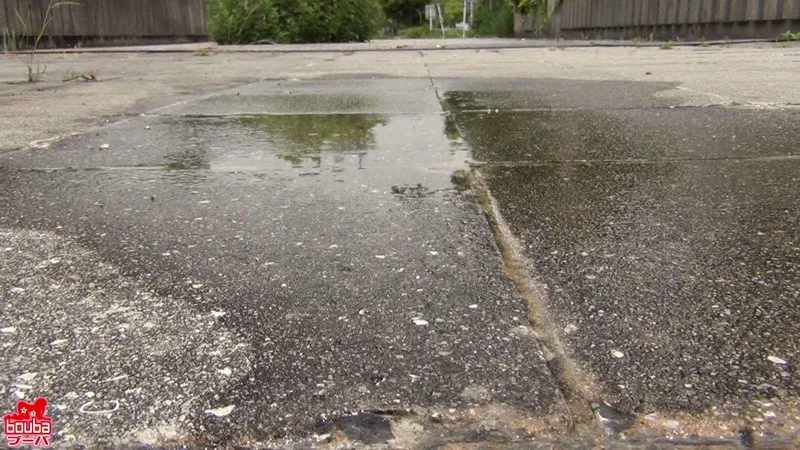 突然おしっこを掛けられちゃった僕 サンプル画像 4