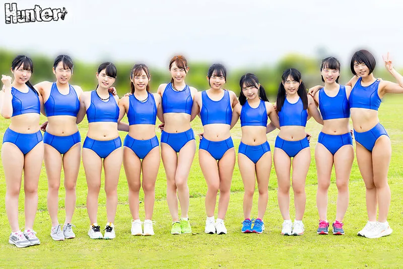 「ご褒美チ○ポがあれば練習頑張れます！」合宿所のバイトは超多忙！だって女子陸上部の息抜きはボクのチ○ポだけだから！ただの雑用のはずが一転、美少女に囲まれ夢の大ハーレム！総勢16人4時間BEST サンプル画像 1