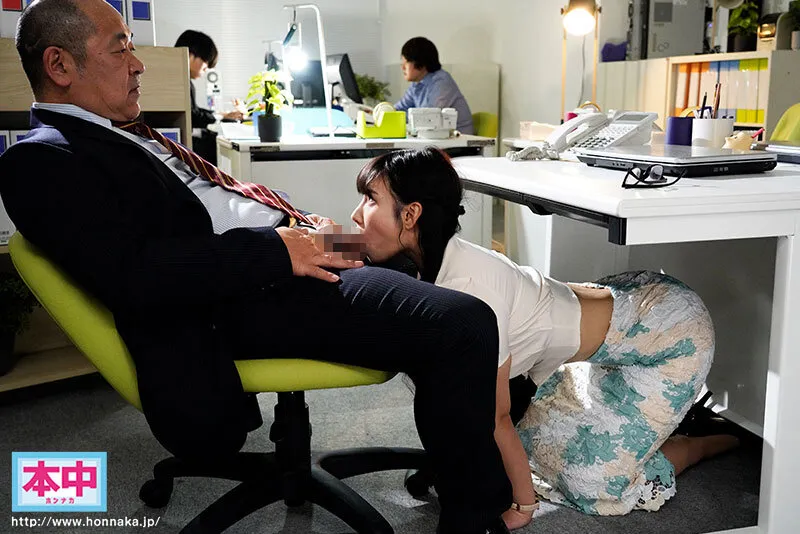 デカ尻美人な彼女がパワハラ絶倫上司に寝取られいつでもどこでも種付けバックでねっちょり犯●れまくってる。デカ尻OL NTR社内不倫 宮城りえ サンプル画像 6