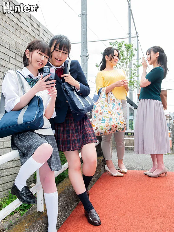 今からこの2組の母娘を同時にレ●プします。 サンプル画像 1