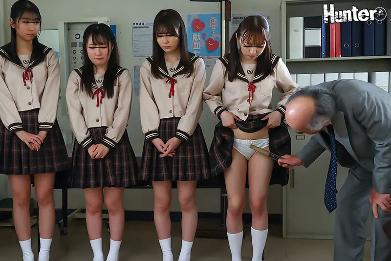 入学したら最後！スマホ禁止！パンツは白！先生のチ○ポは率先してしゃぶる！ゴムは使用不可！やばいブラック校則だらけの山奥にある全寮制の女子校。 サンプル画像 2