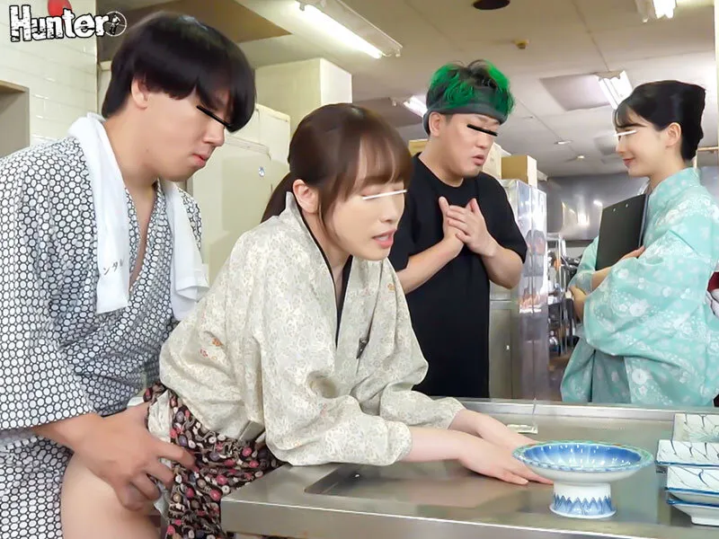 だれとでも定額挿れ放題！5周年記念SP！大人気！伊麗穂ホテル1泊2日挿れ放題バスツアー編 月々定額料金を支払えばバス＆ホテルで何発でも出来ちゃう夢の大乱交ツアー！女性客、バスガイド、運転手、ホテルスタッフ…24時間、誰にでも挿れ放題となっております。 サンプル画像 6