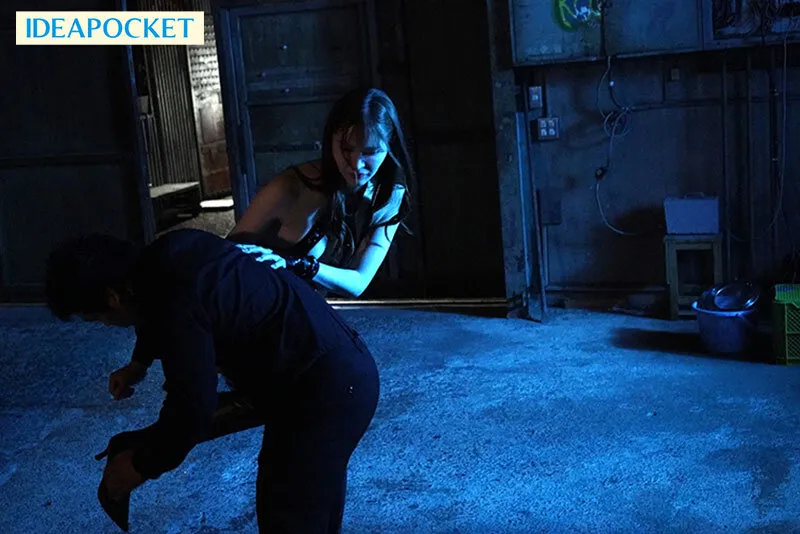 国際的ポルノ犯罪防止するために来日したエリート秘密捜査官 日本特有の媚薬漬け痴●に屈し、完全敗北ー。 高身長超スレンダー美BODYが媚薬快楽に堕ちて… 天音ミシェル サンプル画像 7