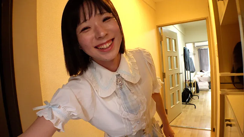 ニューハーフ3人と精子が枯れるまで ボクたちの4P乱交パーティー サンプル画像 1