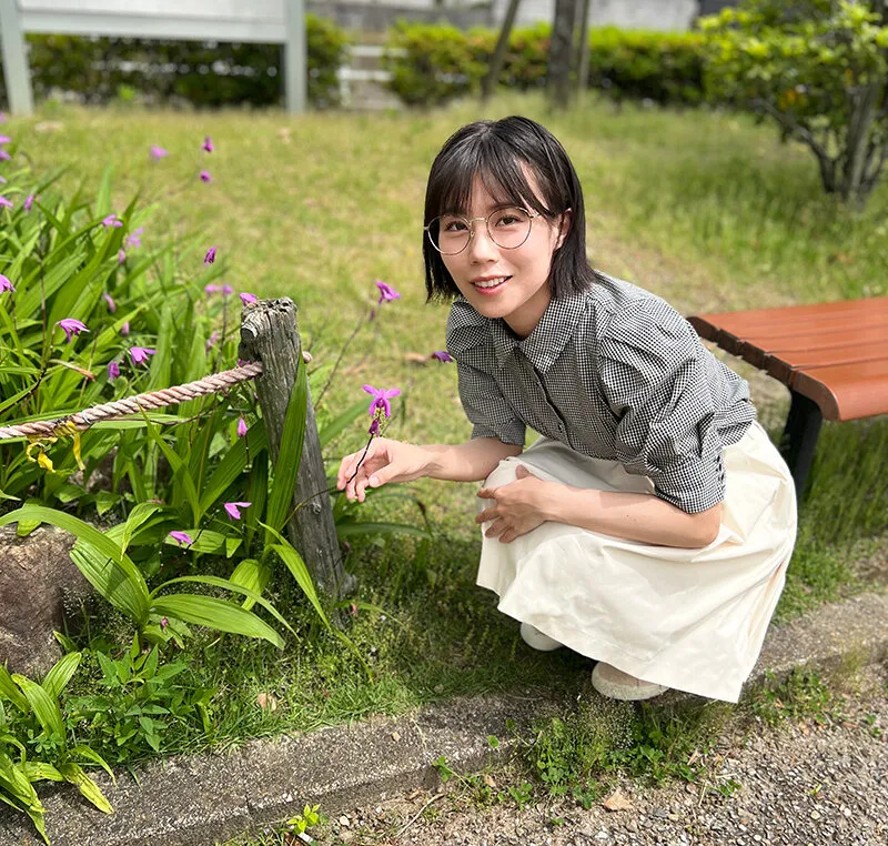 ガリ勉めがねっ娘を呼び出して変態オヤジが受けさせた媚薬つき性活指導 雨宮あや花 サンプル画像 2