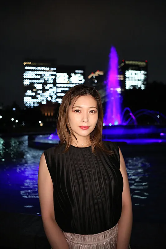 「貴方では気持ち良くなれないから…」淡白な夫とのSEXに不満を持つ美人妻たちが新調したTバックを履いてデカチンに泥●する サンプル画像 9