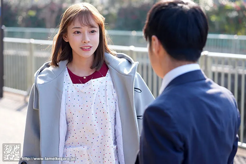 2人目を妊娠した妻が里帰りしている間、長男が通う保育園の先生と自宅でSEXしまくったー。 大谷双葉 サンプル画像 1