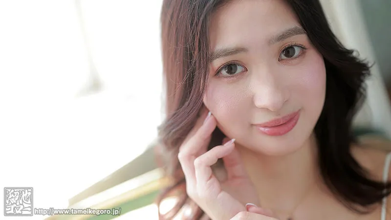 新人 渋沢りえる（29歳）AVデビュー 愛嬌も芯の強さもSEXのポテンシャルもピカイチな人妻 サンプル画像 1