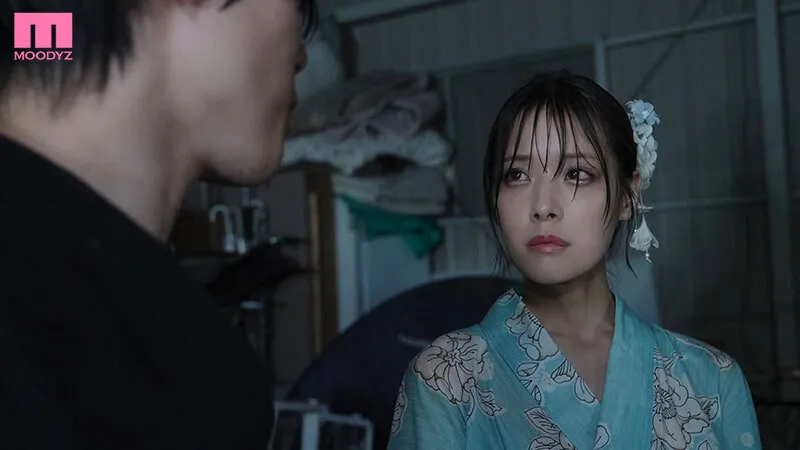 花火大会で突然の大雨 婚約中の先生と駆け込んだ相部屋で朝までずぶ濡れのまま何度もSEXしまくった 八木奈々 サンプル画像 2