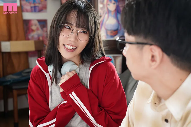 ウチのマ○コ、オナホ代わりに使っていいよッ 両親が旅行で不在中、オタク友達の巨乳先輩に4日間、入り浸られて中出しSEXを愉しんで同人漫画のネタにされた僕。 桜ゆの サンプル画像 1