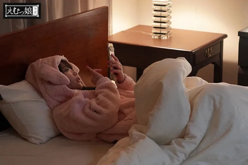 朝から晩までノンストップ24時間イラマチオ！二葉エマin喉奥破壊モンスターハウス サンプル画像 10