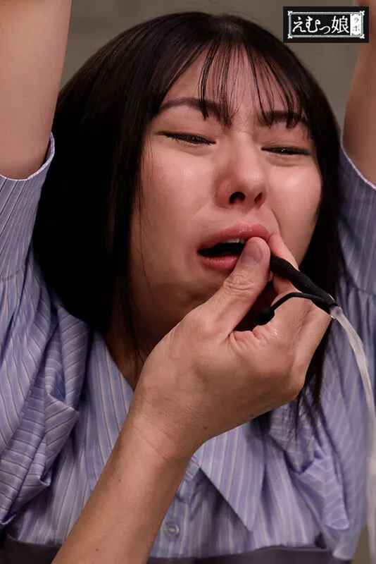 喉奥貫破 本格イラマ調教志願 爽やかに透明ゲロ撒き散らし臨界ピーク超越 スレンダー現役女子大生しゅうかさん サンプル画像 7