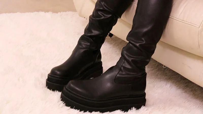 Boots fetish 倉木しおり サンプル画像 2