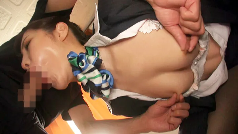 SEX依存症の女淫乱現役CA文香27歳 知佳瀬文香 サンプル画像 2