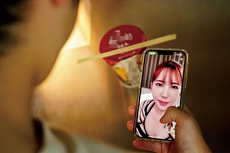 免許合宿に参加してしまった世間知らずな人妻 他県の若者達のビンビンなズル剥け巨根でねとられて… 波多野結衣 サンプル画像 2