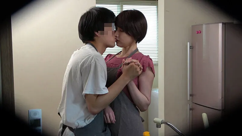 このたびウチの妻（32）がパート先のバイト君（20）にねとられました…→くやしいのでそのままAV発売お願いします。（NKKD-344） サンプル画像 4