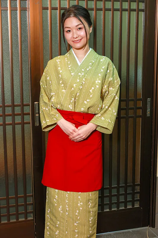 某温泉旅館には男性客を逆夜●いする美人若女将が実在した サンプル画像 13