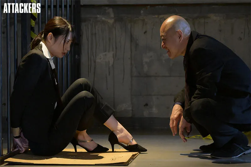 超喉奥破壊！喉ボコえづき汁まみれイラマチオで屈強な女捜査官、完堕ち。 月野江すい サンプル画像 8