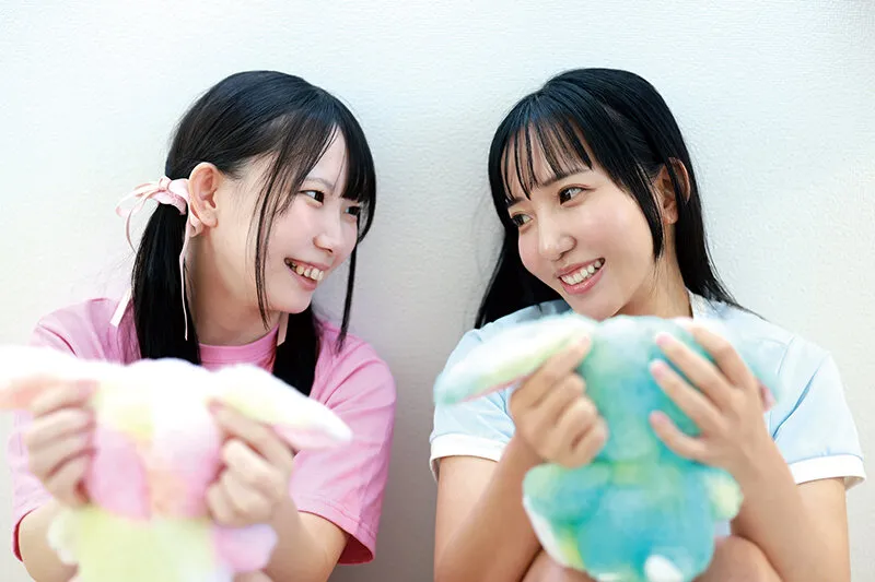 姉妹催● 洗脳された女の子は愛する肉棒に群がり種付けを懇願する 美咲音 南日菜乃 サンプル画像 3