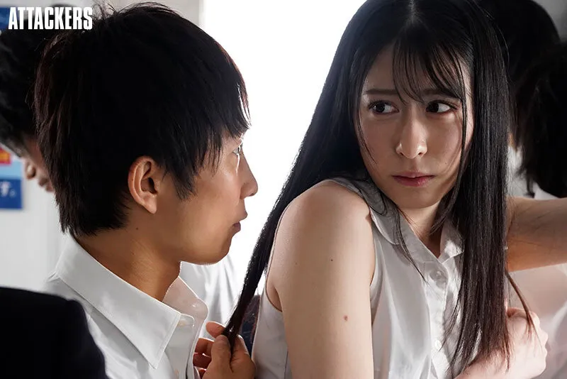 新婚の鈴先生は校内一、問題児の性玩具をさせられている。 鈴乃ウト サンプル画像 3