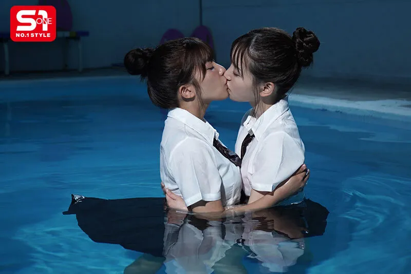 夏期講習さぼり、彼女の親友2人組と昼間っからアンアンチュパチュパペニスとろけるような背徳3Pに没頭した思春期。 サンプル画像 3