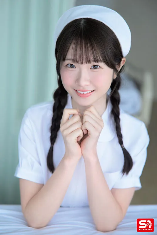 セクハラ！性欲処理！顔射！全部許してくれるシャイで優しい新人ナースさんはいつも顔面ザーメンまみれ 白上咲花 サンプル画像 1