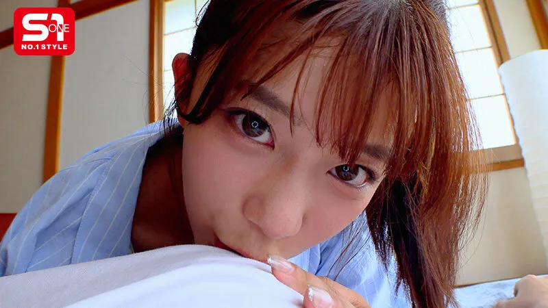 彼女、彼女の妹との温泉旅行で妹の方が二人きりになるたびに甘え密着ボディタッチからのおねだりキッス、 たまらず勃起するとジュボジュボしゃぶり始め暴発寸前チ●ポを色んな体位でハメてきて意のままに大量射精しちゃう恥ずかしい僕。 川越にこ サンプル画像 5