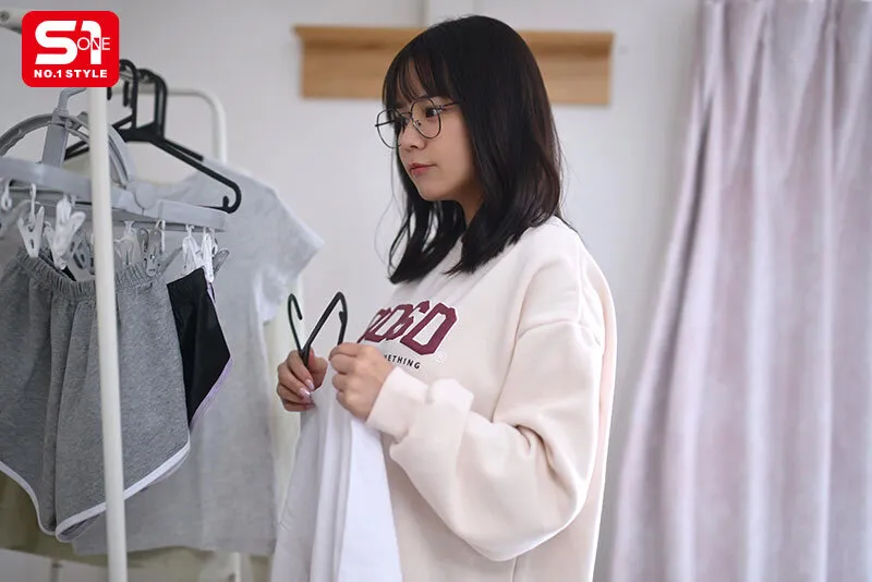 見た目は地味だが脱いでコレだったらどうする…？部活しかしてこなかった性欲強い隠れ巨乳女子大生 田野憂 サンプル画像 1