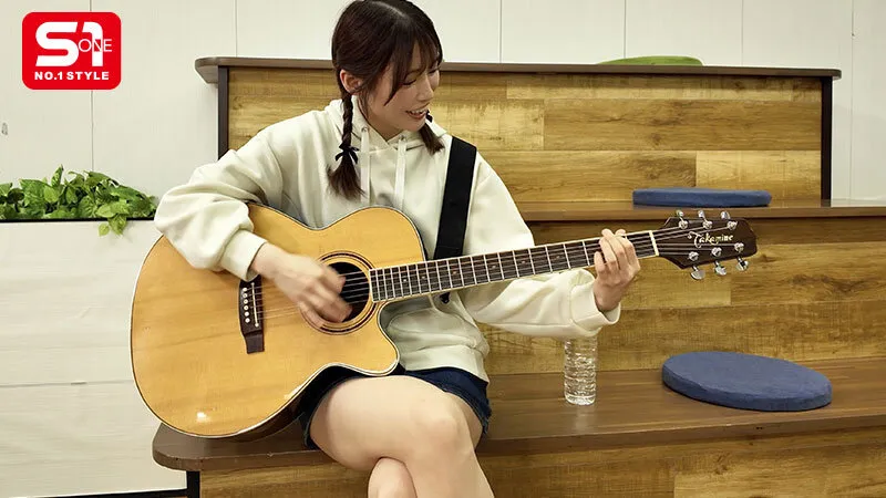 「えっココで！！ムリムリww」アイドル、アーティスト、グラビア、バラエティ番組、マルチタレント未歩ななに1ヶ月完全密着！隙あらばいきなりAV男優ぶっ込みぶっ挿す！ドッキリ即ズボッ！AVドキュメント サンプル画像 6