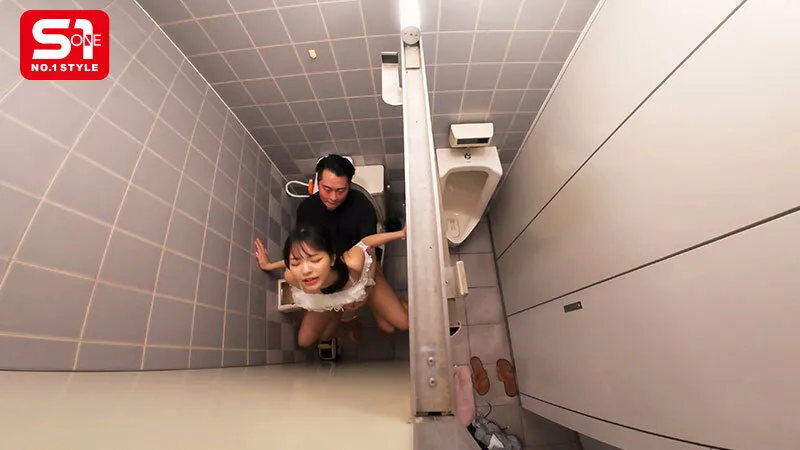 「えっここでヤルの？」密かな変態性がシコい！浅野こころのプライベートに完全密着！隙あらばいきなり即ズボッ大絶頂！前代未聞ドッキリAVドキュメント サンプル画像 7