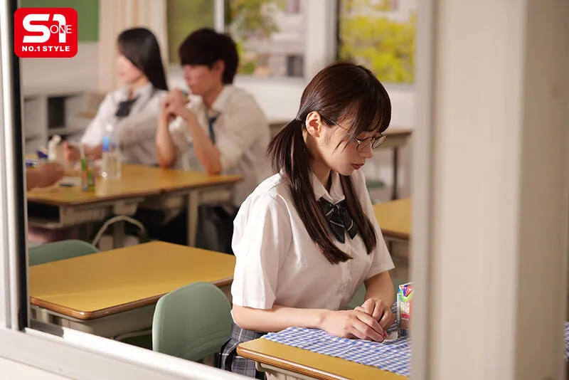 「いつでもオマ●コ使ってくださいね」 ハブられたくない女子●生はカラダでクラスメートに媚びへつらう。 兒玉七海 サンプル画像 1